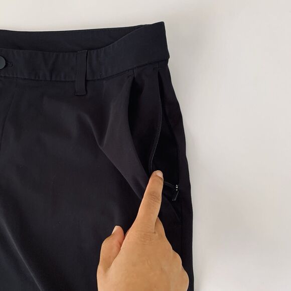 Lululemon Commission Shorts Men 38 Black Classic 9" Athletic Performance Golf - Picture 11 of 11